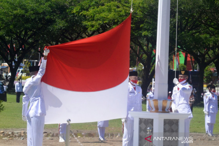 Foto - Pemkab Gorontalo Utara gelar upacara HUT ke-76 Kemerdekaan RI