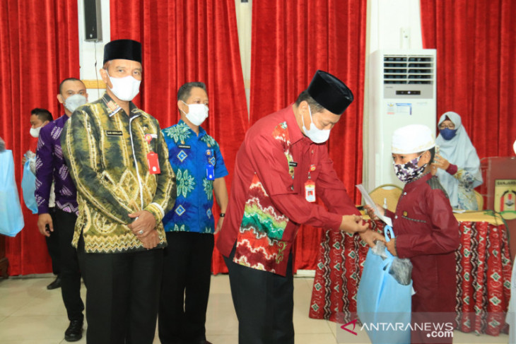 Pemkot Banjarbaru bantu 435 anak yatim bertepatan 10 Muharram