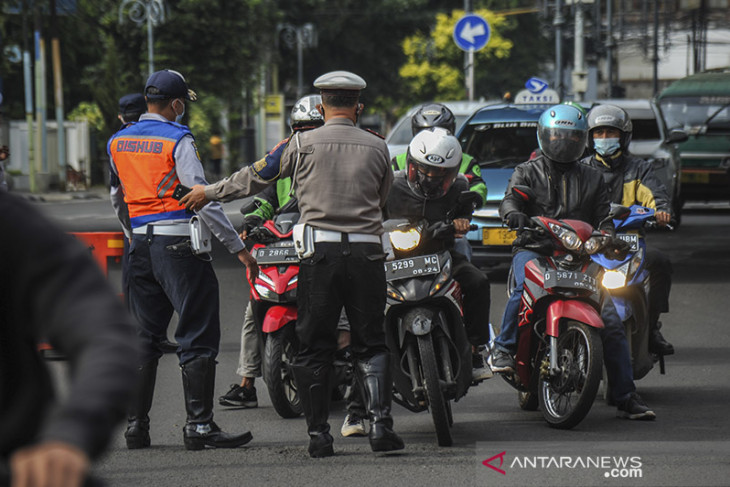 Perpanjangan pemberlakuan ganjil - genap di Bandung 