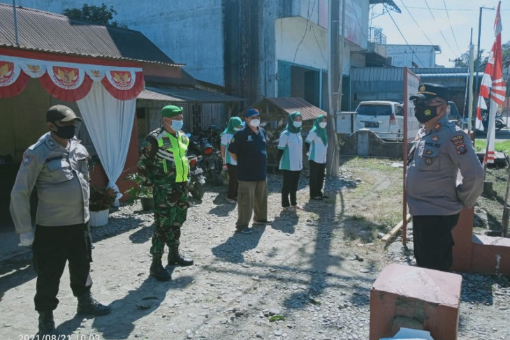 Polsek Padang Tualang Langkat lakukan penyekatan menuju kawasan wisata Tangkahan