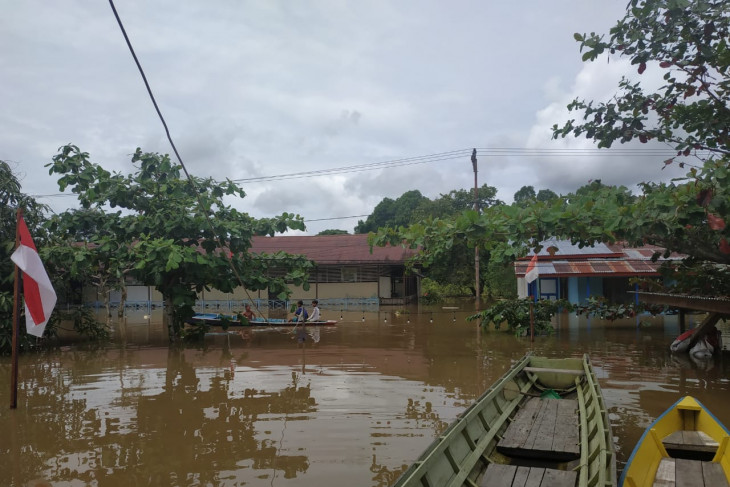 Ribuan rumah di Kapuas Hulu terendap banjir