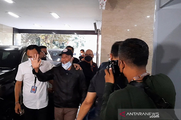 Penetapan tersangka kasus penganiayaan M Kece pekan ini