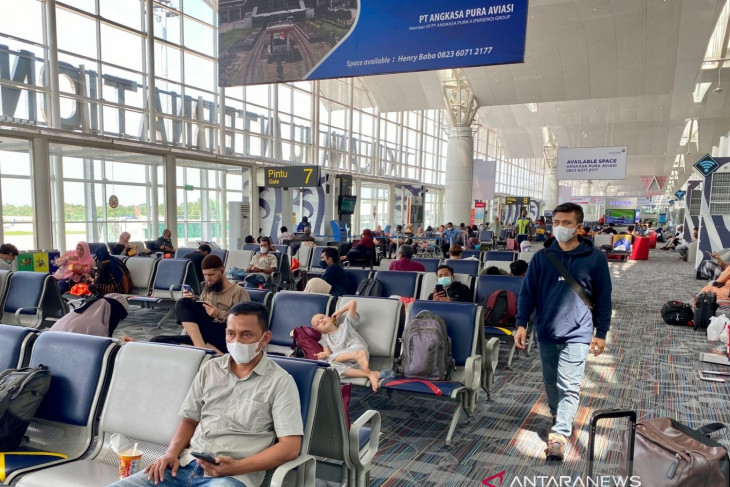 Otoritas Bandara Kualanamu telusuri penyebab Batik Air mendarat darurat