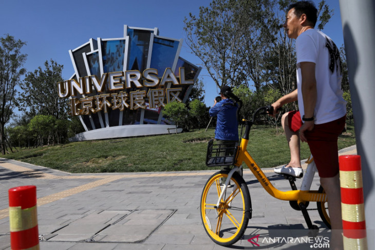 Tiket pembukaan Universal Studios Beijing ludes dalam satu jam goodbye Corona