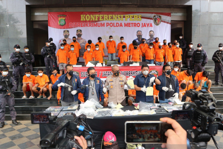 Polda Metro Jaya tangkap 36 pencuri sepeda motor bersenjata api