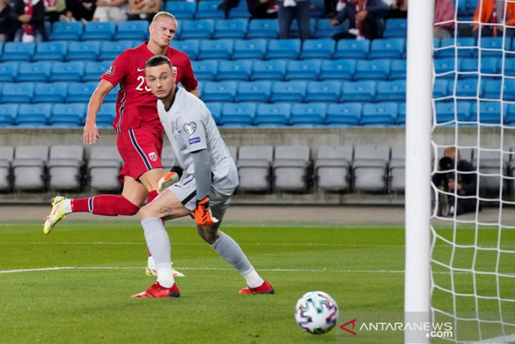Kualifikasi Piala Dunia: Haaland akhirnya cetak gol saat Norwegia imbangi Belanda