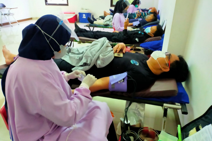 PMI Kabupaten Tangerang gandeng universitas aksi donor darah