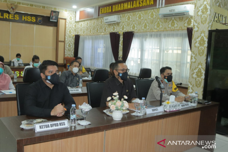Sekda optimis target vaksinasi di HSS akan tercapai