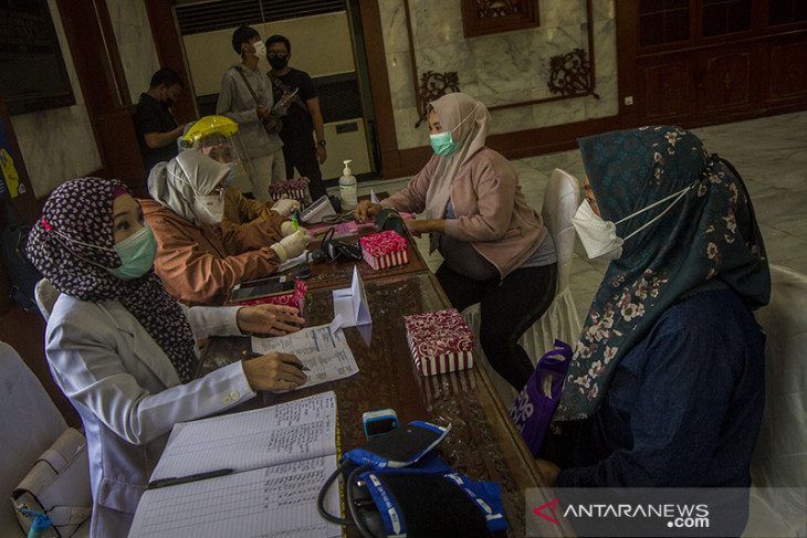 Vaksinasi COVID-19 Bagi Ibu Hamil Di Banjarmasin