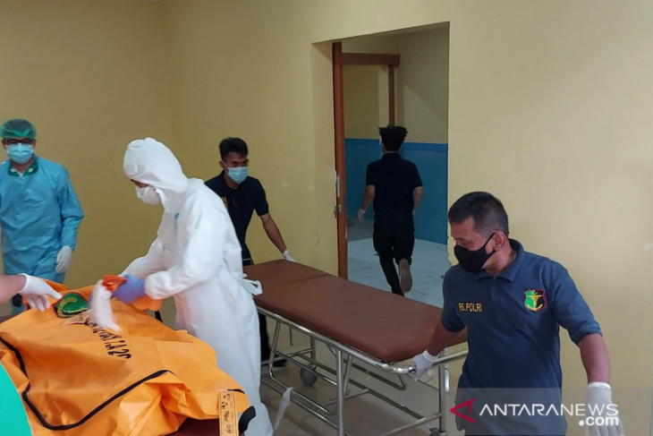 Inilah penanganan 41 jenazah korban kebakaran lapas setelah dibawa ke RS Polri Kramat Jati