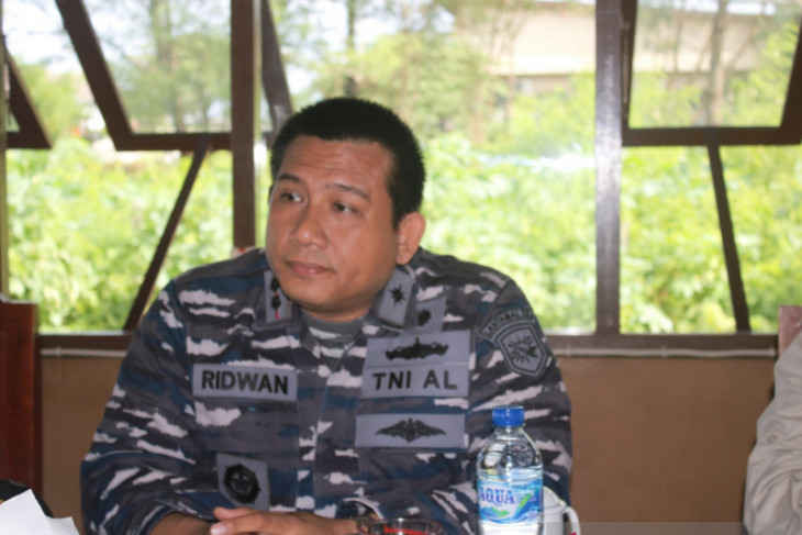 Lanal Saumlaki sisir pulau-pulau kecil cari korban kebakaran kapal KM Hentri