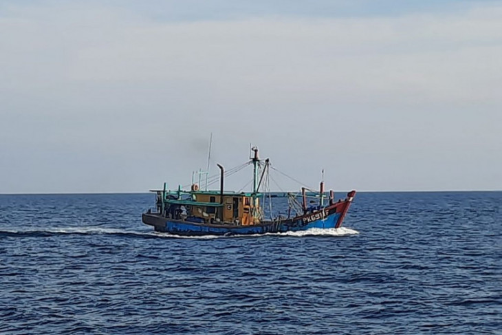 KKP tangkap kapal ikan ilegal asal Malaysia di Selat Malaka
