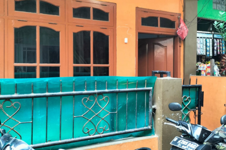 Polisi sita buku kitab saat tangkap terduga teroris di Jakarta Barat