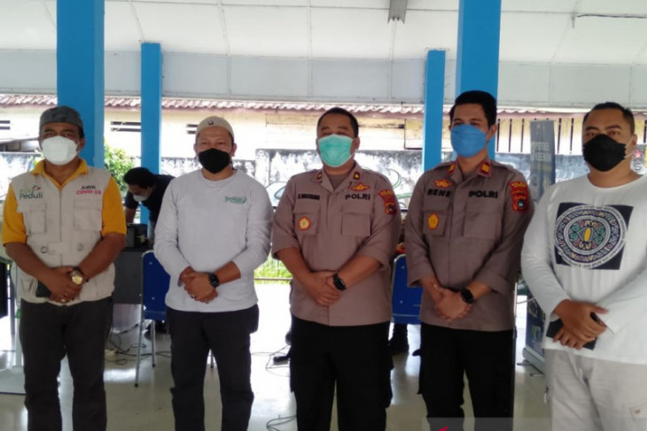 Polres Bangka- DPD KNPI sinergi berikan layanan vaksinasi