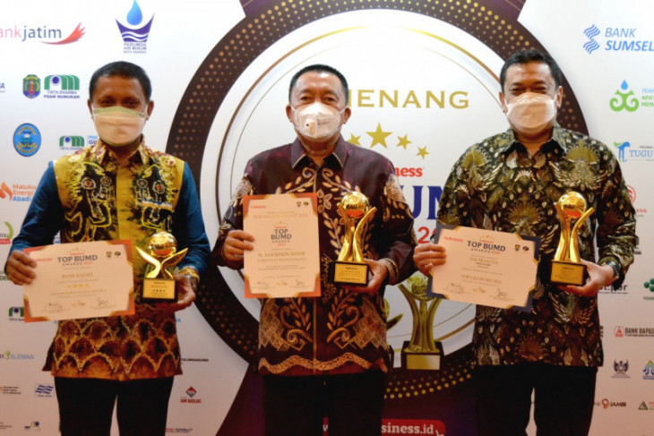 Bank Kalsel raih penghargaan spesial sebagai TOP BUMD