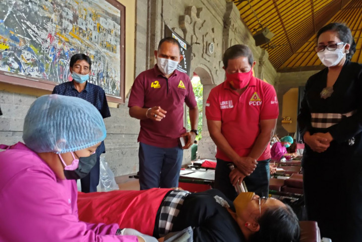 Pakis Bali bantu sediakan stok darah peringati hari jadi