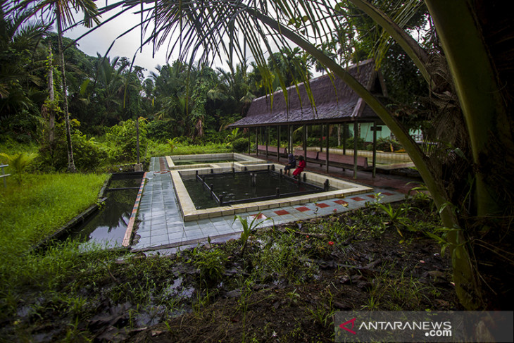 Obyek Wisata Air Panas Di Kalsel Terbengkalai