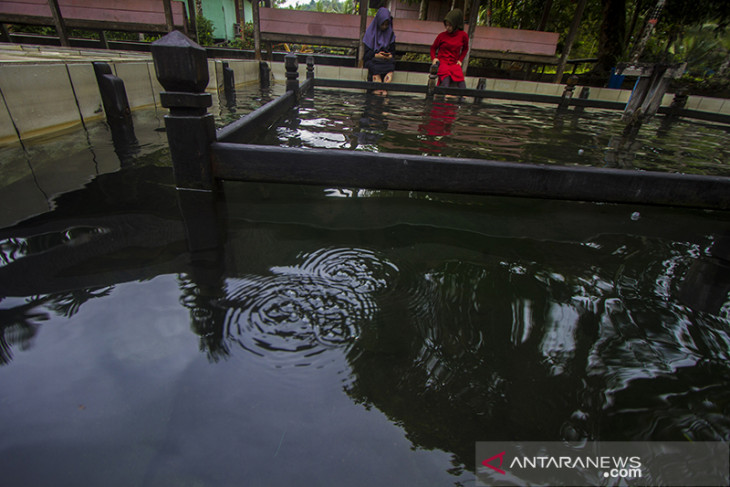 Obyek Wisata Air Panas Di Kalsel Terbengkalai