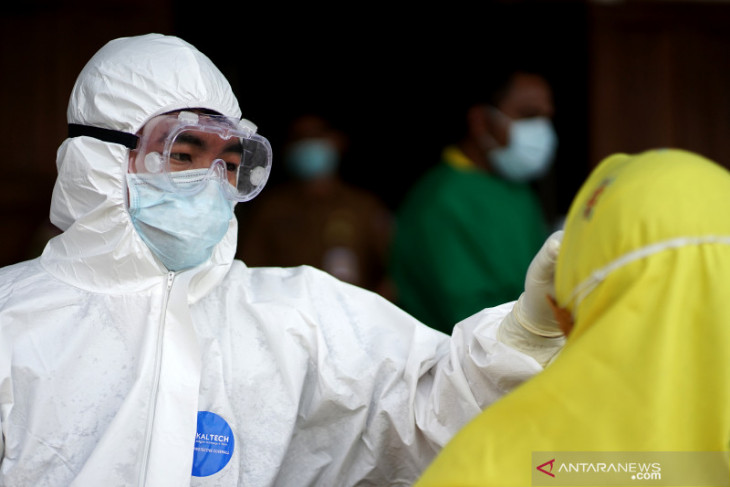 Pemkab Bone Bolango gencarkan swab test harian