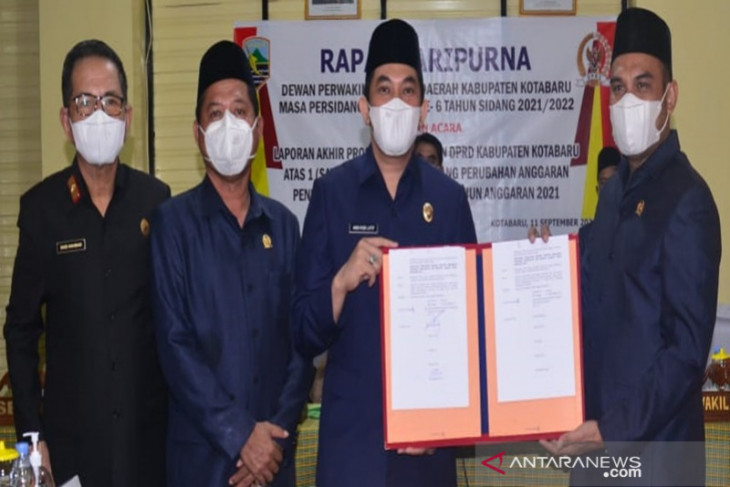DPRD Kotabaru dukung Pemda sesuaikan arah kebijakan ekonomi makro