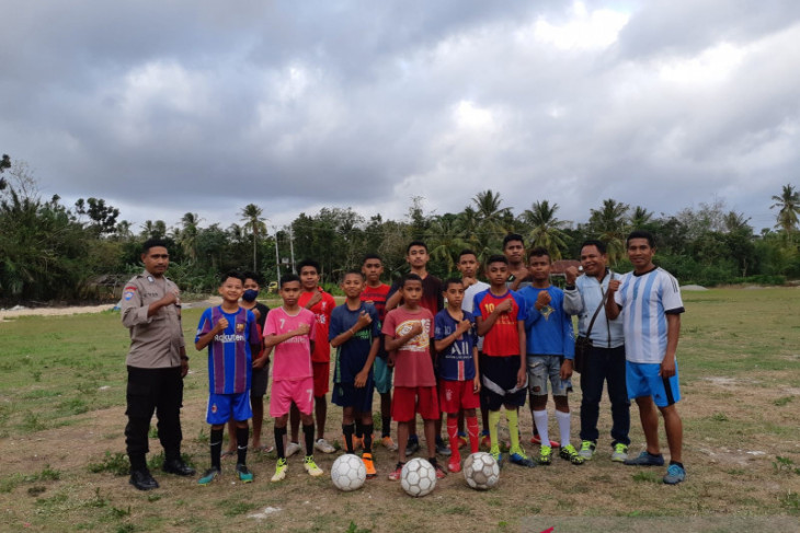 Kisah Bripka Ever dirikan SSB untuk anak-anak kampung