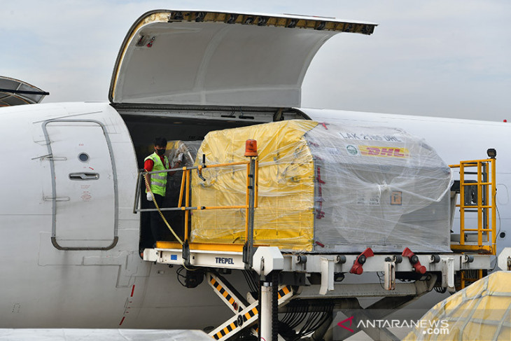 Total vaksin yang sudah tiba di Indonesia capai sekitar 240 juta dosis