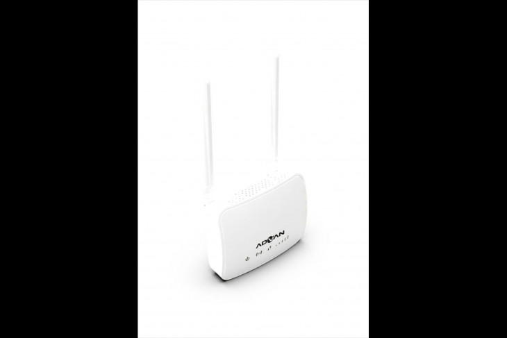 Advan dan Telkomsel luncurkan hybrid router