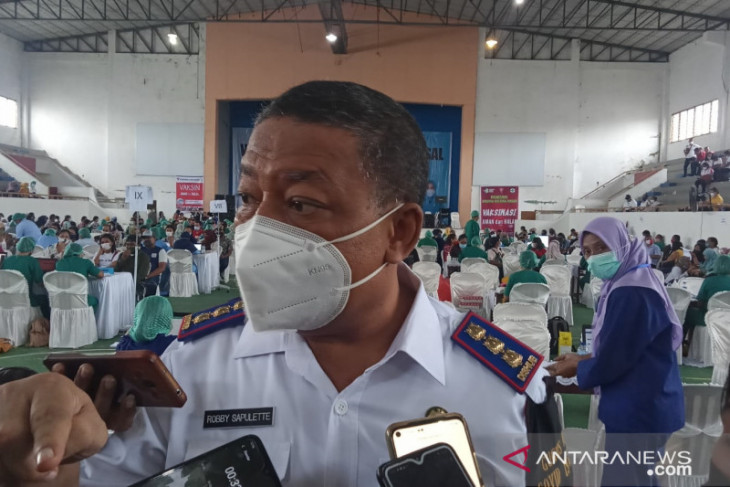 Dishub Ambon tertibkan sopir Angkot mainkan tarif ke pelajar tegakkan SK Wali Kota