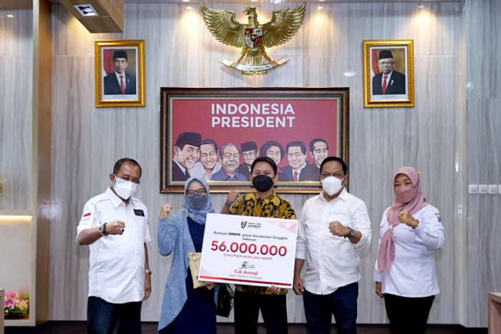 112 UMKM Tenggilis Mejoyo Kota Surabaya dapat bantuan modal Rp57 juta