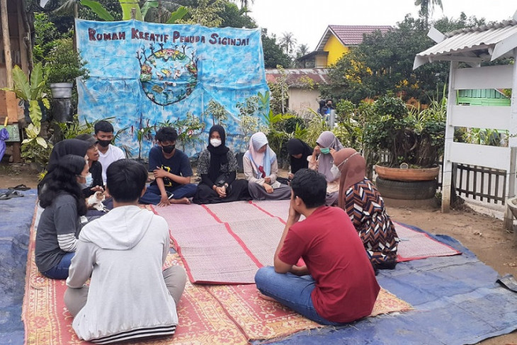 Kolaborasi World Cleanup Day Jambi bersama Rumah Kreatif Pemuda Siginjai ciptakan masyarakat peduli lingkungan