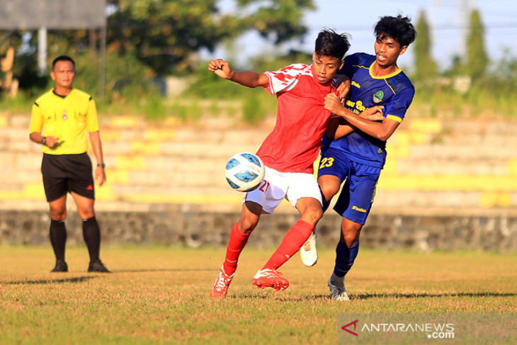 Uji tanding tim sepak bola Jawa Barat 