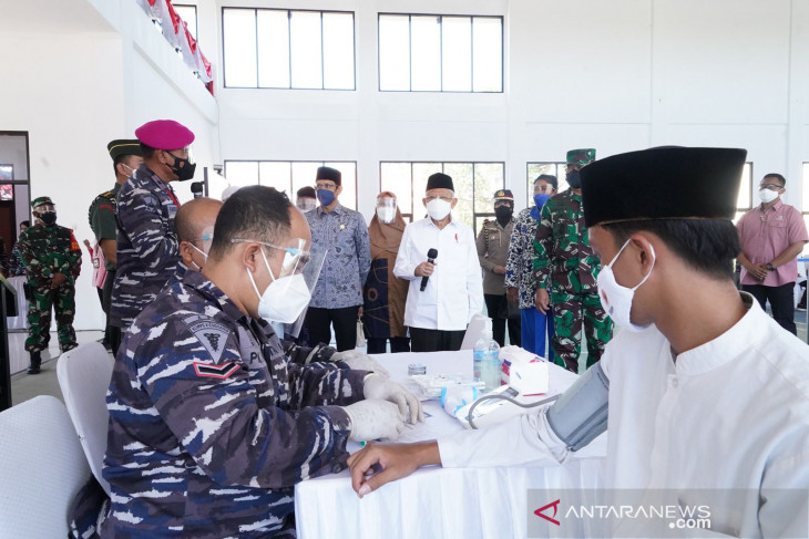 Wapres apresiasi Serbuan Vaksinasi TNI AL di pesantren