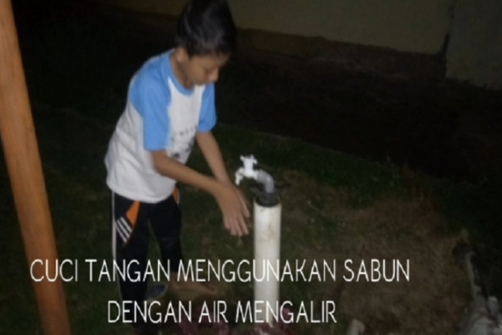 Saat pandemi siswa SD di Tebo belajar edit video