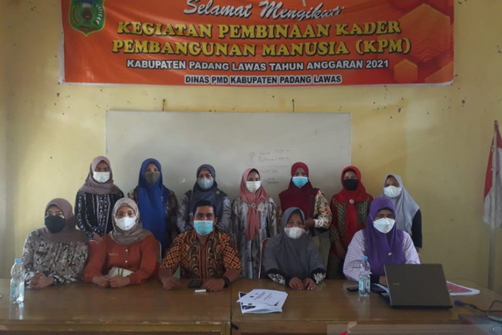 Puluhan KPM desa ikuti program pembinaan Dinas PMD Palas