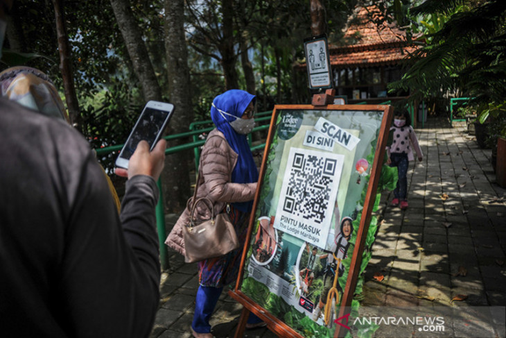 Uji coba pembukaan kawasan wisata di Lembang