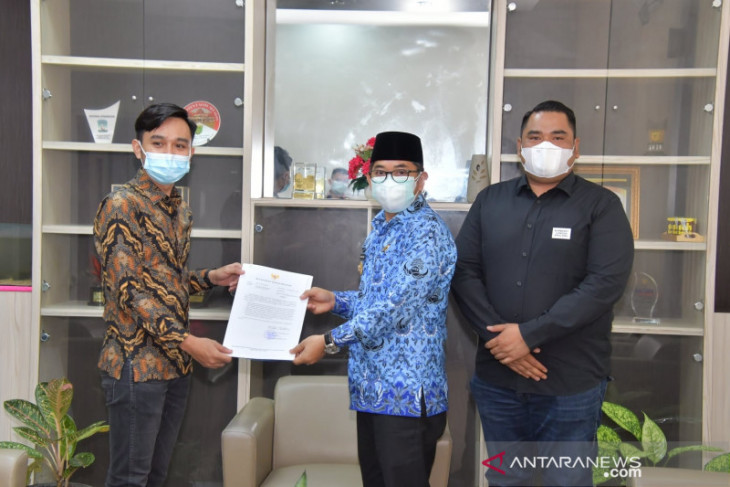 Pertamina kembangkan program langit biru dan pertashop di HSS