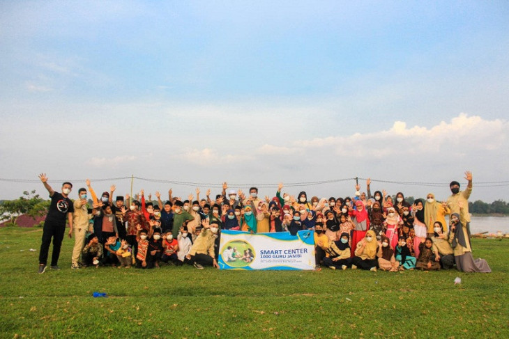 Komunitas 1000 Guru Jambi gelar '