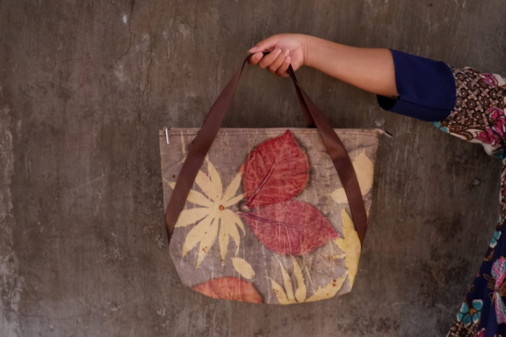 IKM batik manfaatkan tumbuhan untuk motif