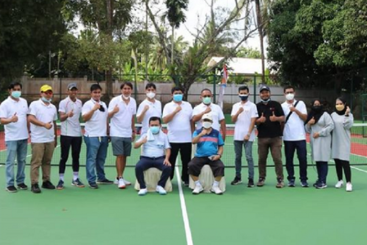 Gubernur Jambi minta Pelindo ikut bina atlet tenis Jambi