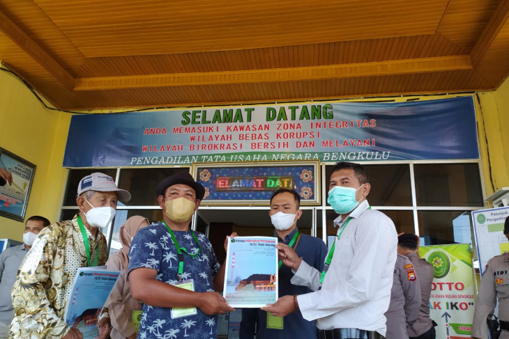 Perkara izin lingkungan PLTU Teluk Sepang, warga Bengkulu ajukan PK