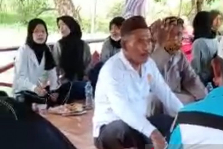 Ketua DPRD Bangka ajak makan bersama anak yatim piatu