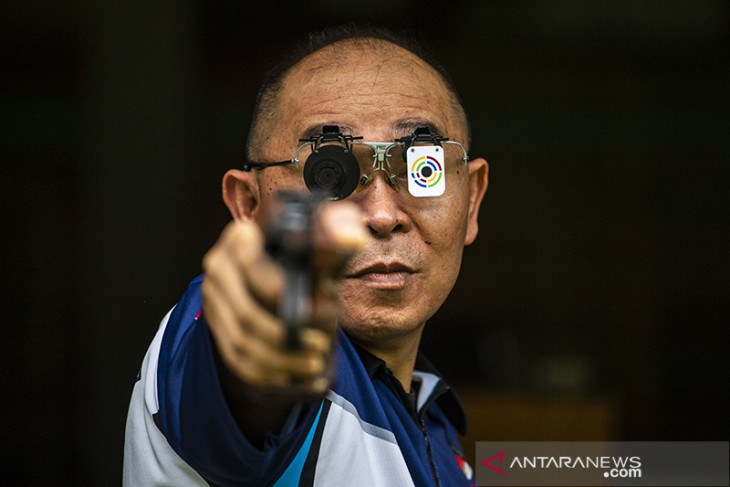 Latihan atlet menembak Jawa Barat 