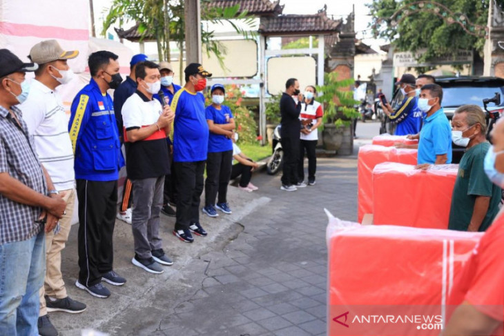 Bupati Klungkung bantu masyarakat terdampak Banjir Sungai Candigara