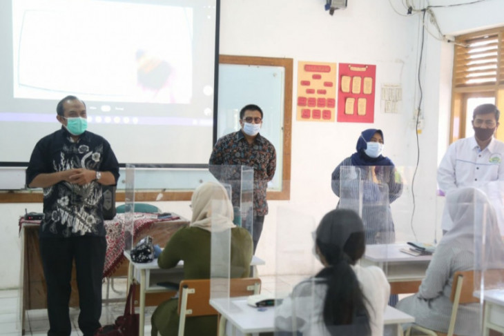 Tidak ada klaster penularan COVID-19 di sekolah wilayah Jabar