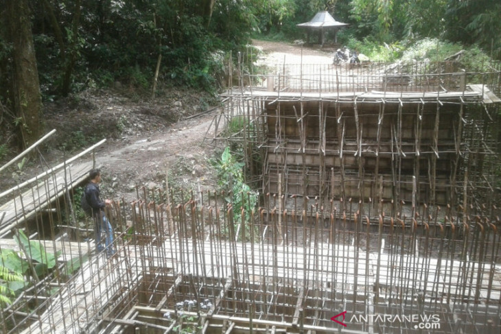 Rejang Lebong lanjutkan pembangunan jembatan di wisata Bukit Kaba