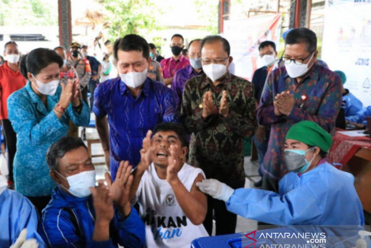 Bali berikan layanan vaksinasi COVID-19 sistem