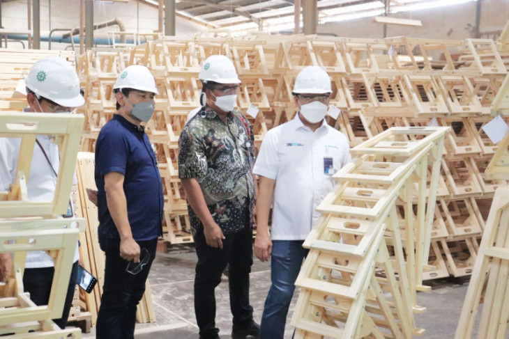 Perhutani jajaki kerja sama suplai bahan baku dengan PT BMN