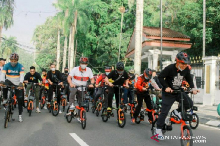 SOBAT MOLEN gowes gunakan sepeda PGK, produk lokal ikon Pangkalpinang
