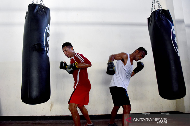 FOTO - Persiapan Petinju Maluku Jelang PON Papua, Jaga Tradisi Medali Emas