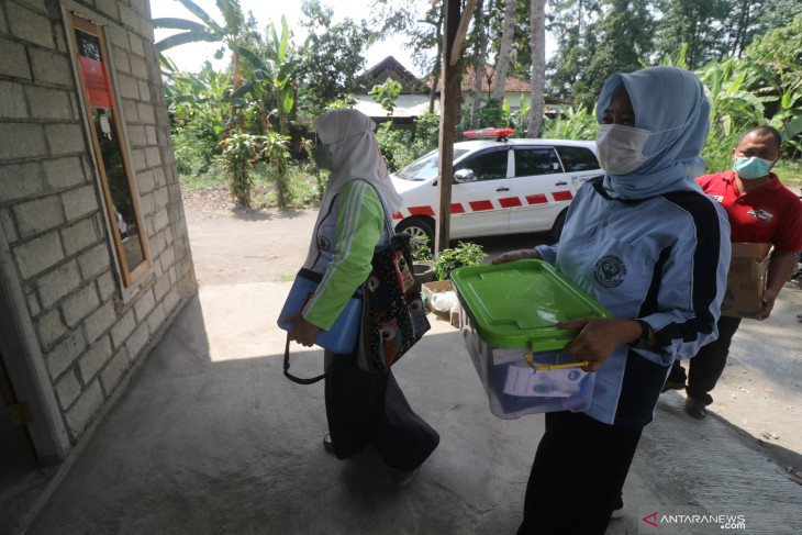 Vaksinasi COVID-19 Jemput Bola Disabilitas